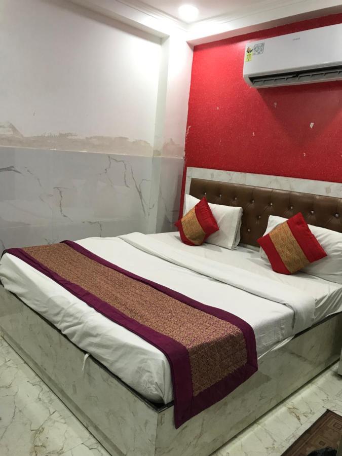 Hotel O Kanak Palace New Delhi Ngoại thất bức ảnh