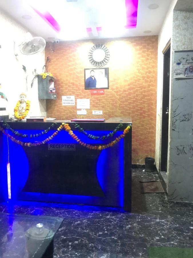 Hotel O Kanak Palace New Delhi Ngoại thất bức ảnh