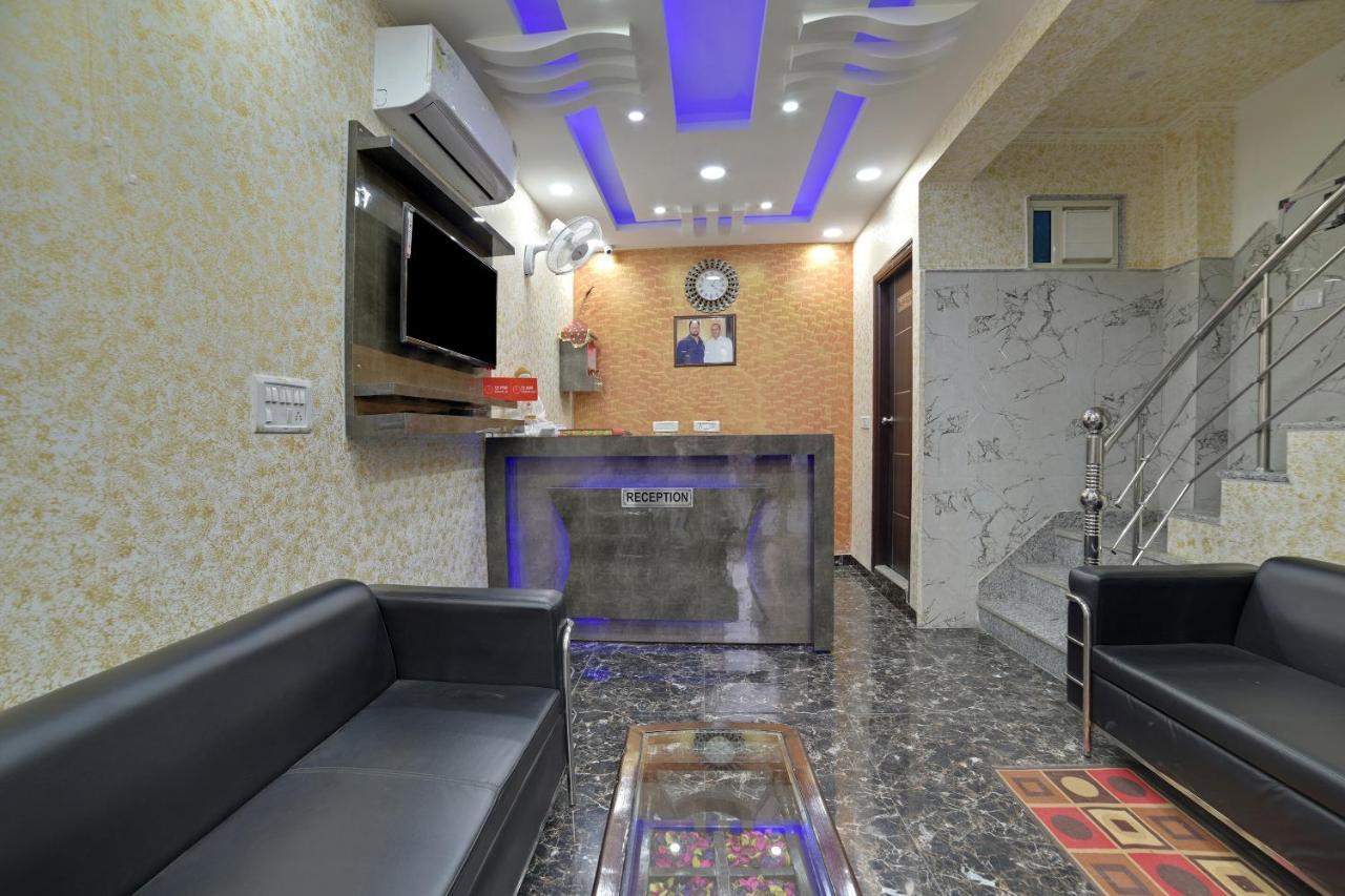 Hotel O Kanak Palace New Delhi Ngoại thất bức ảnh