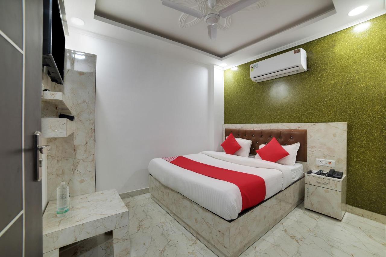Hotel O Kanak Palace New Delhi Ngoại thất bức ảnh
