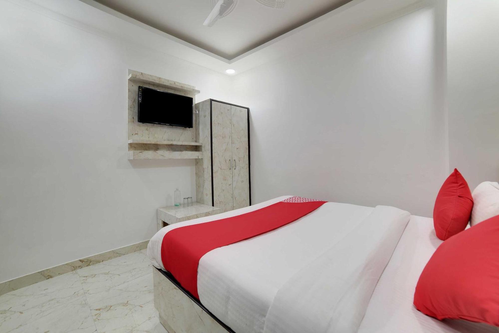 Hotel O Kanak Palace New Delhi Ngoại thất bức ảnh