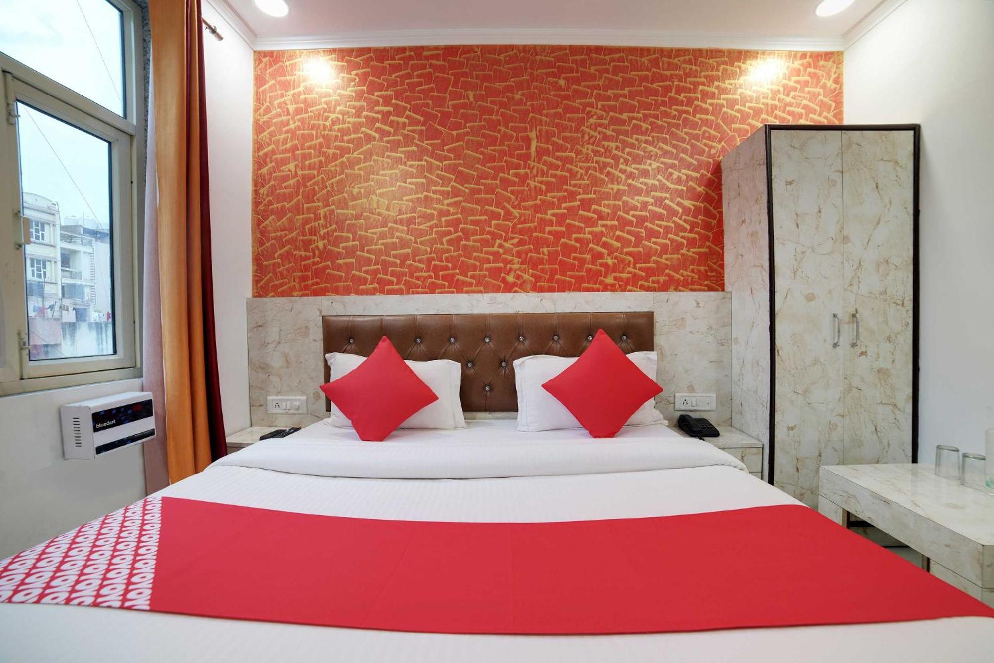 Hotel O Kanak Palace New Delhi Ngoại thất bức ảnh
