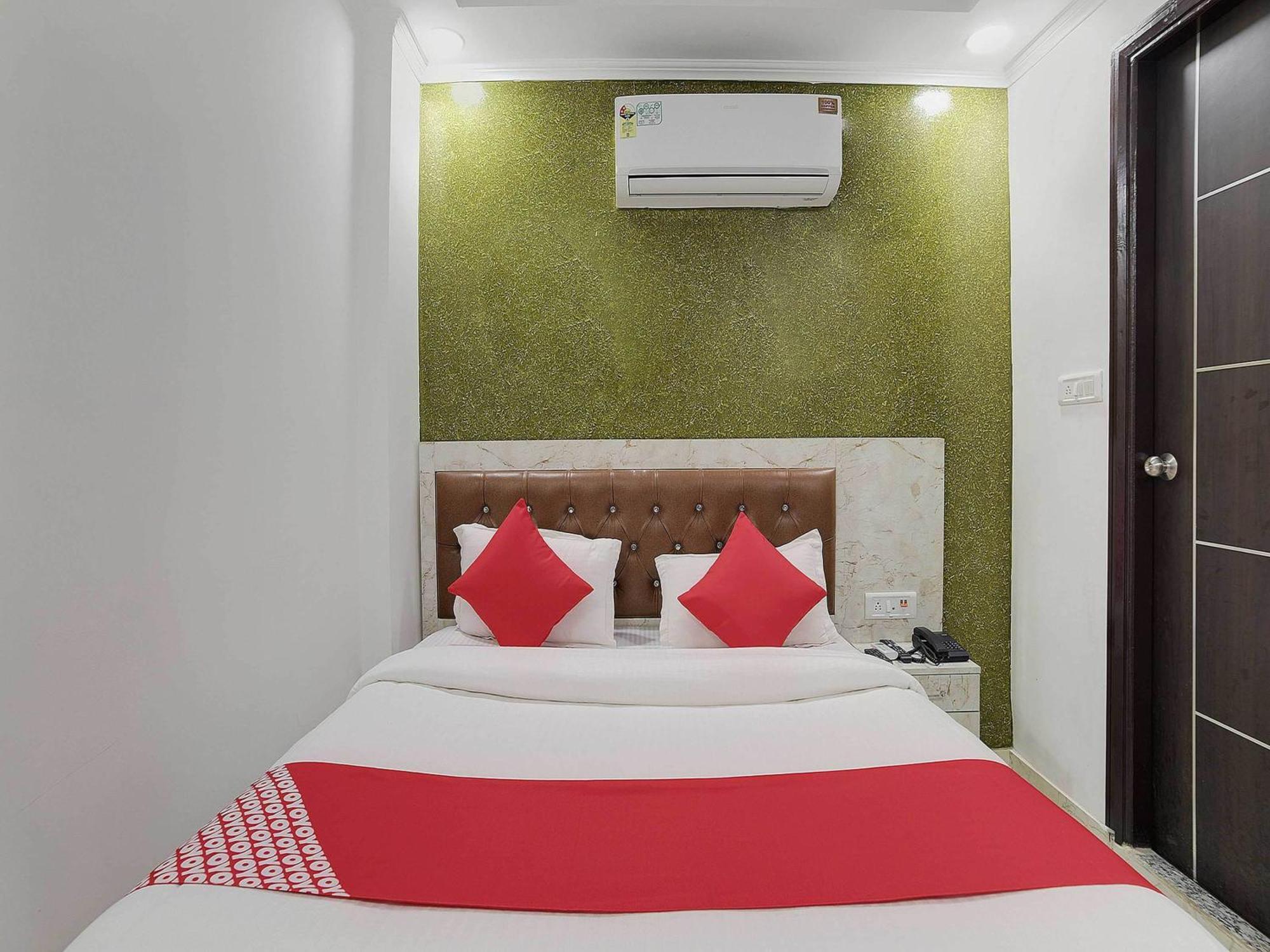 Hotel O Kanak Palace New Delhi Ngoại thất bức ảnh
