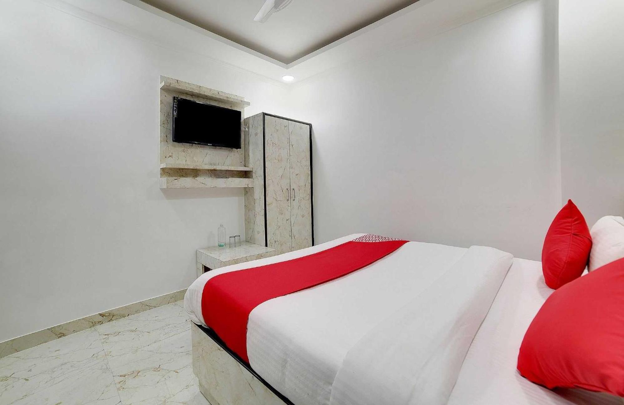 Hotel O Kanak Palace New Delhi Ngoại thất bức ảnh